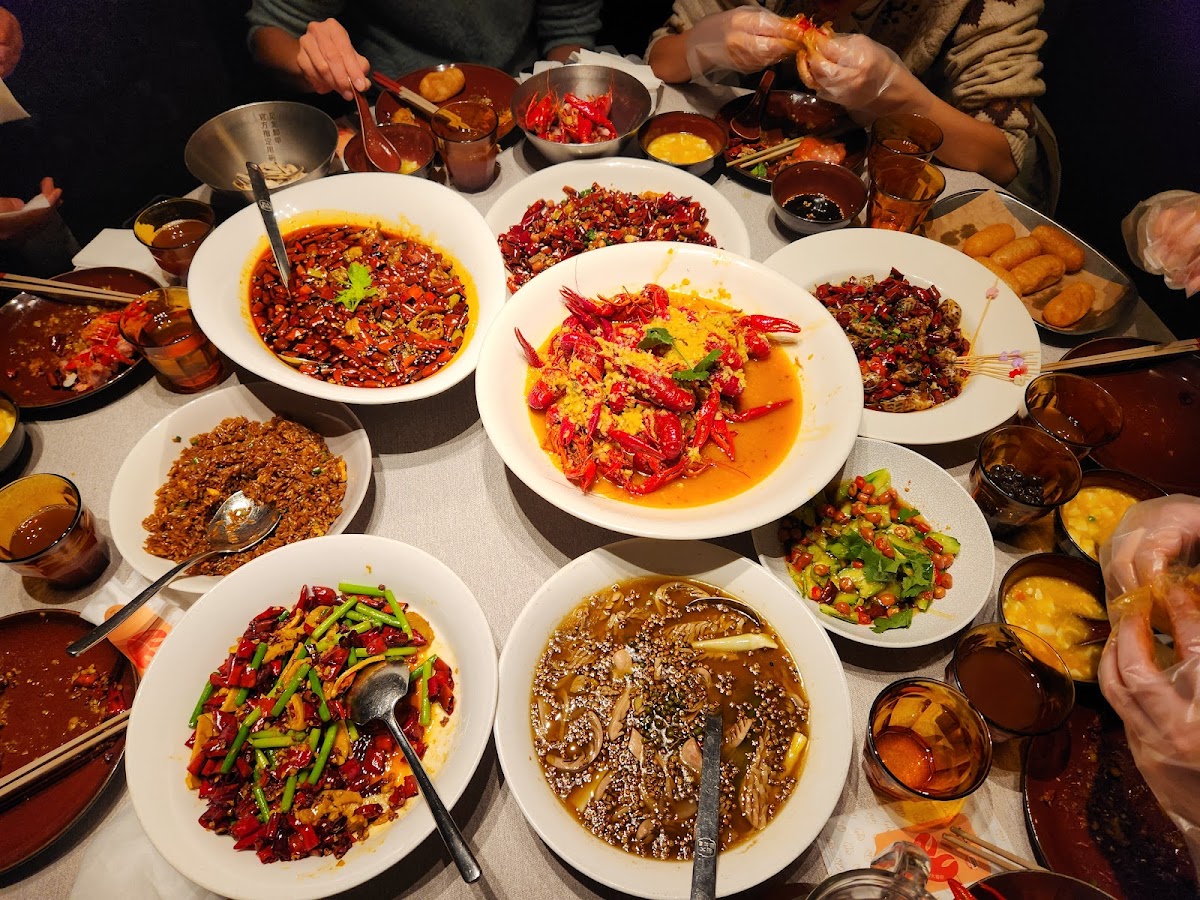 Huda Restaurant (胡大饭馆) — photo 5
